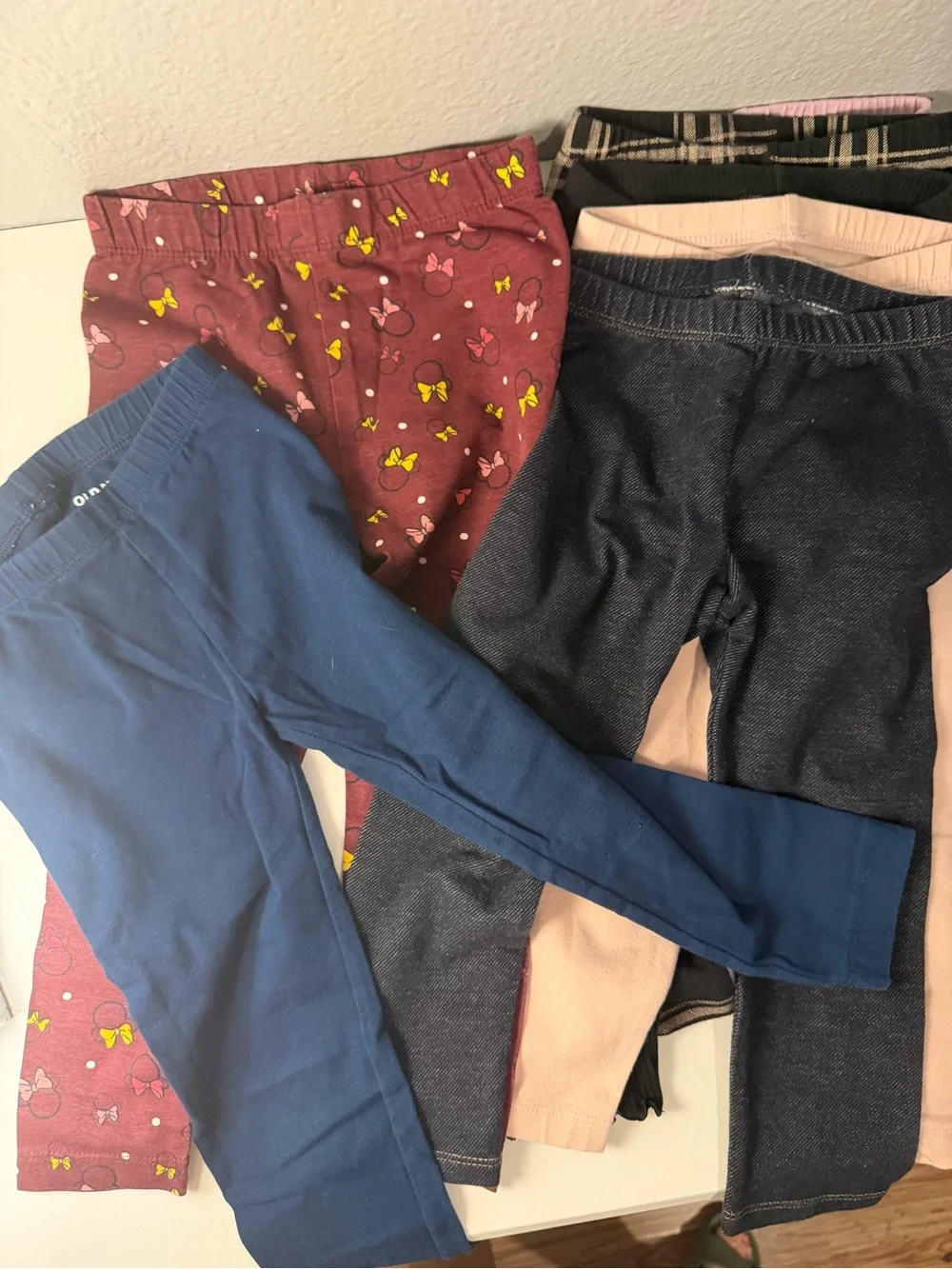 Old Navy Gray Girls Pull-On Leggings 12 pairs of leggings